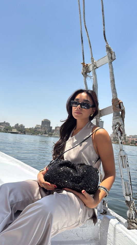 Shira Clutch In Black