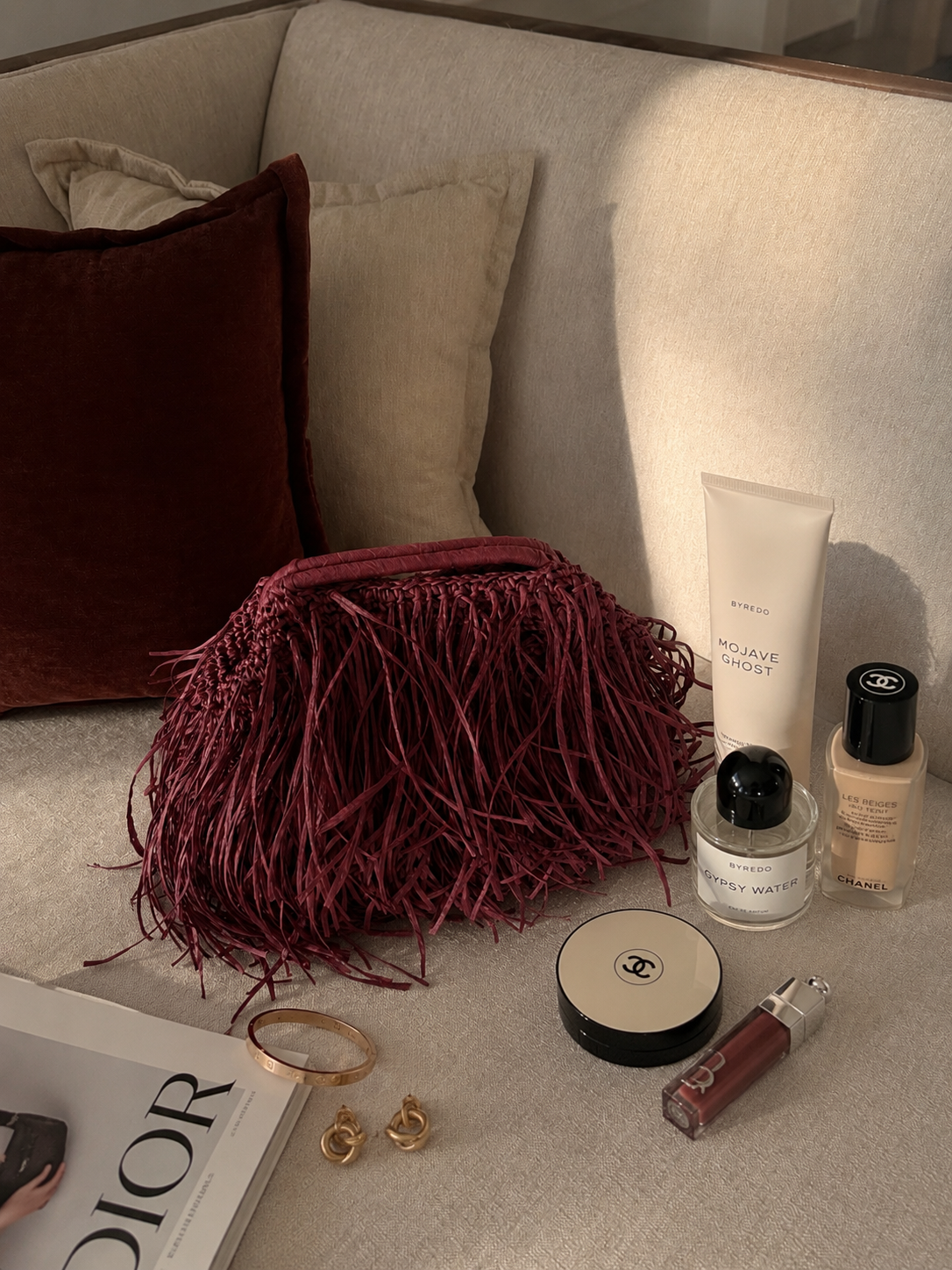Isla Raffia Clutch in Burgundy