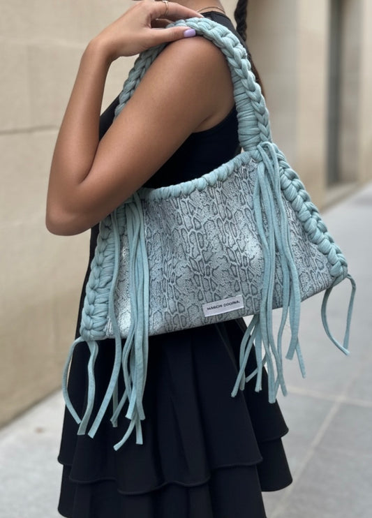 Snake skin turquoise