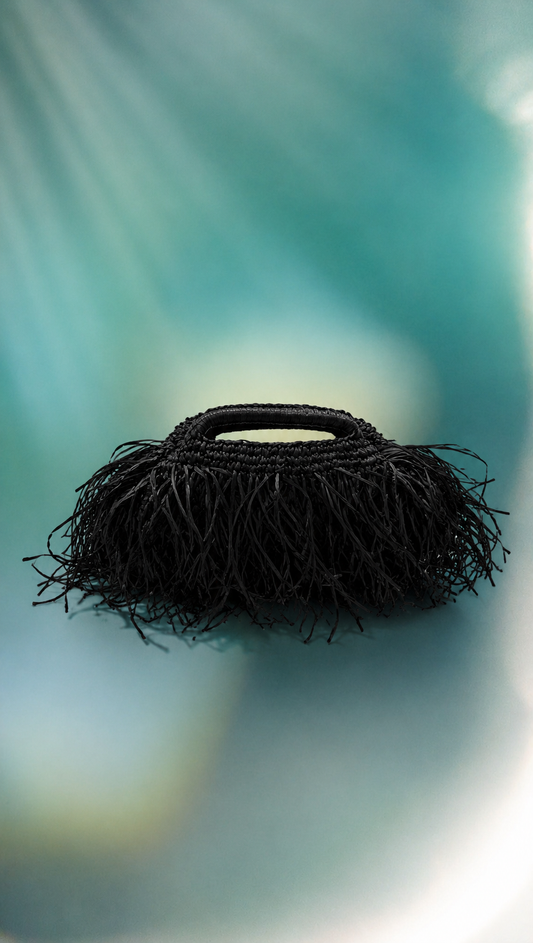 Isla Raffia Clutch in Black